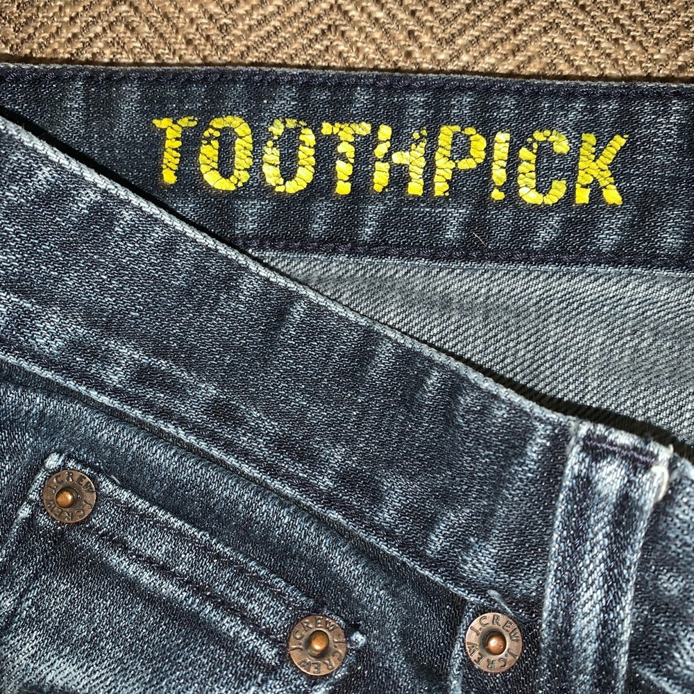 EUC J Crew Toothpick Jeans Size 28. - Picture 8 of 9
